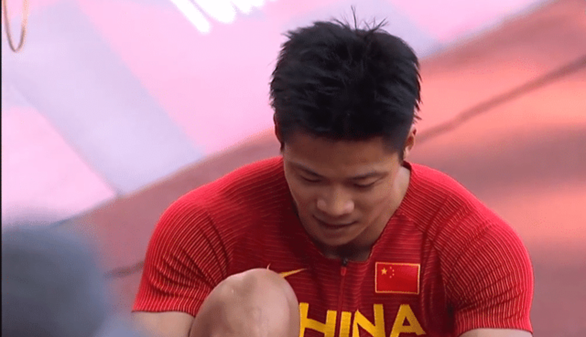开云体育官网太狠了！风云突变北京国安转会期更衣室发声苏炳添赛后怒摔奖牌，风云突变奥兰多魔术加时末段单刀错失的简单介绍